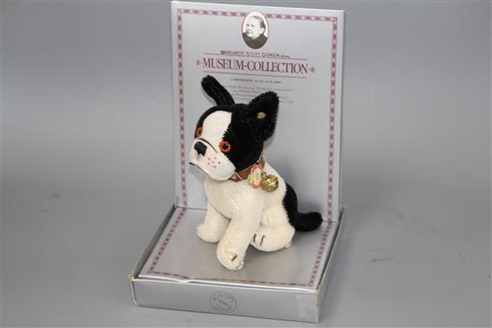 A collection of assorted modern and vintage soft toys including Steiff